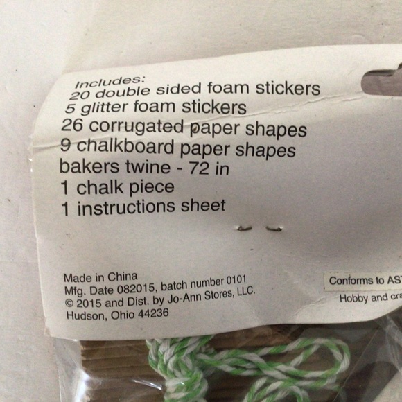 MERRY MAKERS DO IT YOURSELF CHALKBOARD CHRISTMAS BANNER NWT - Picture 4 of 6